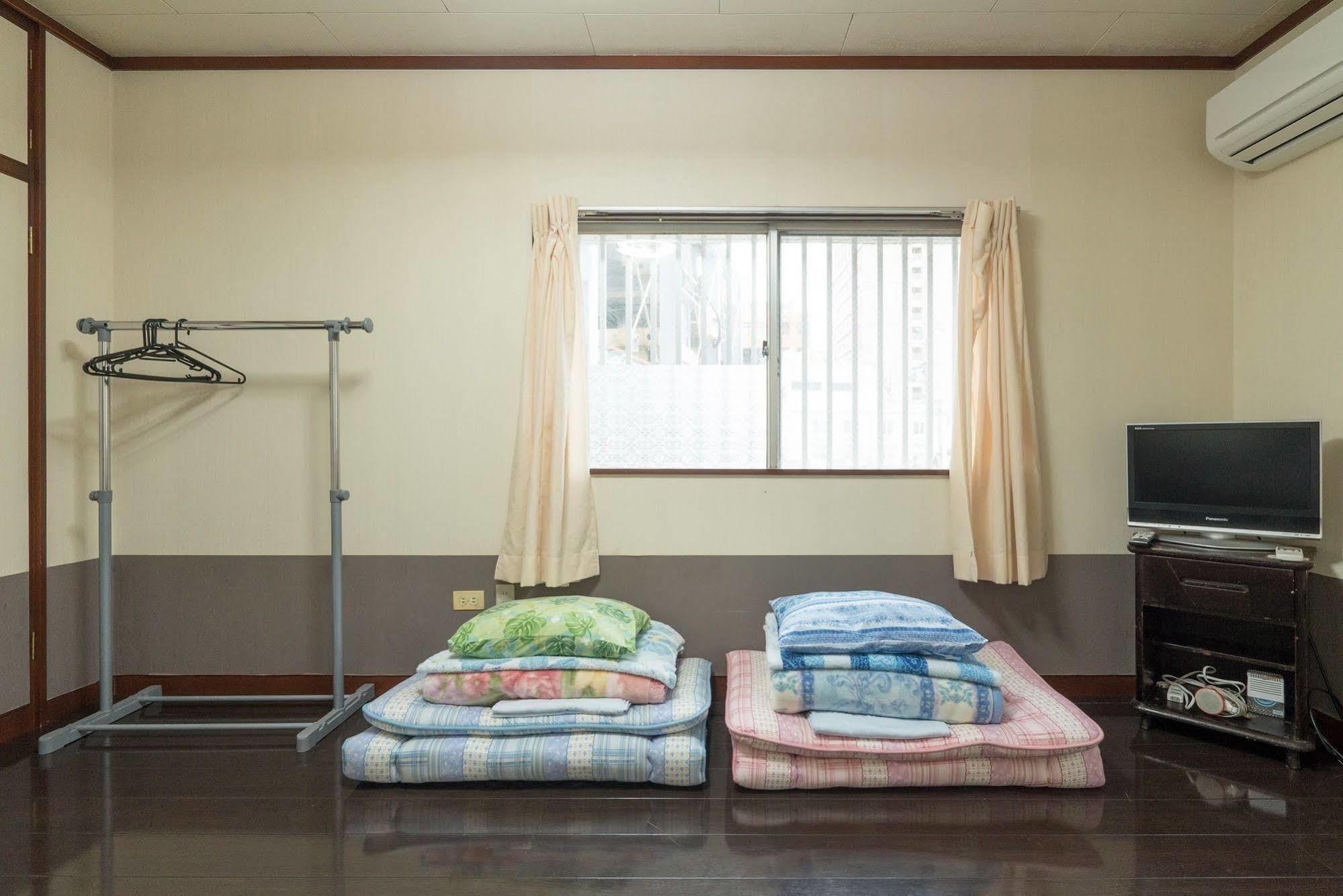 沖縄の宿 行燈 あんどん Naha Luaran gambar